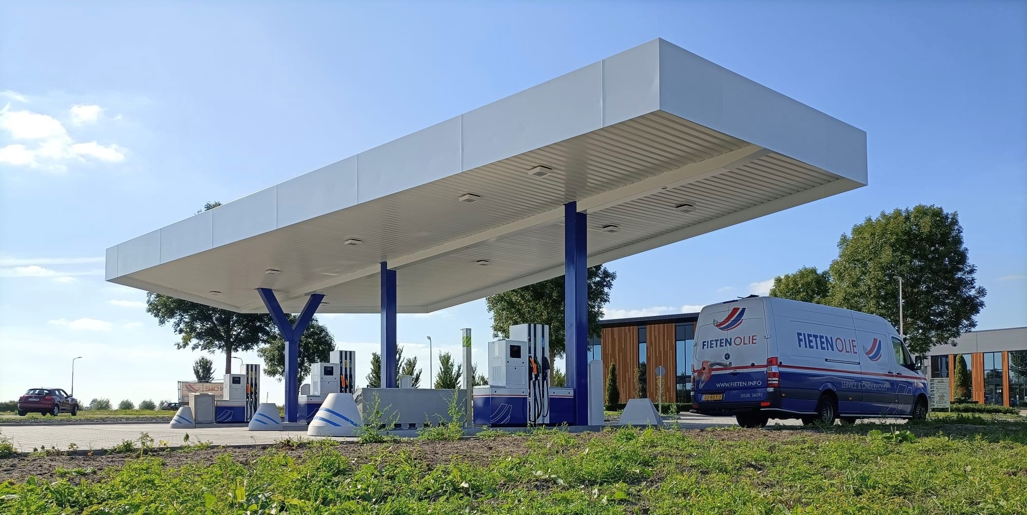 opening nieuw tankstation in Gorredijk